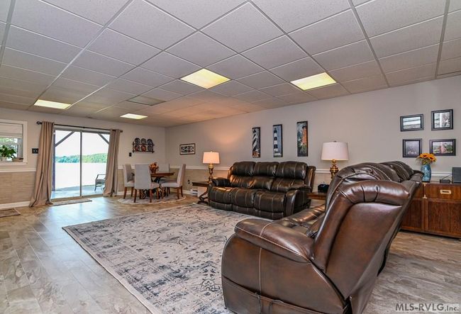 Downstairs Den | Image 32