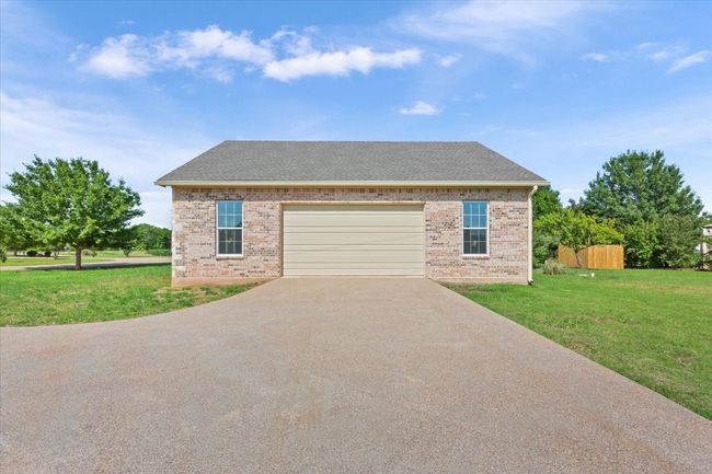 Garage / Workshop 1600 Sq. Ft. | Image 39