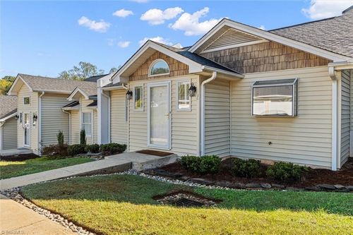 3-120 Greenbriar St, Mount Airy, NC, 27030-6785 | Card Image