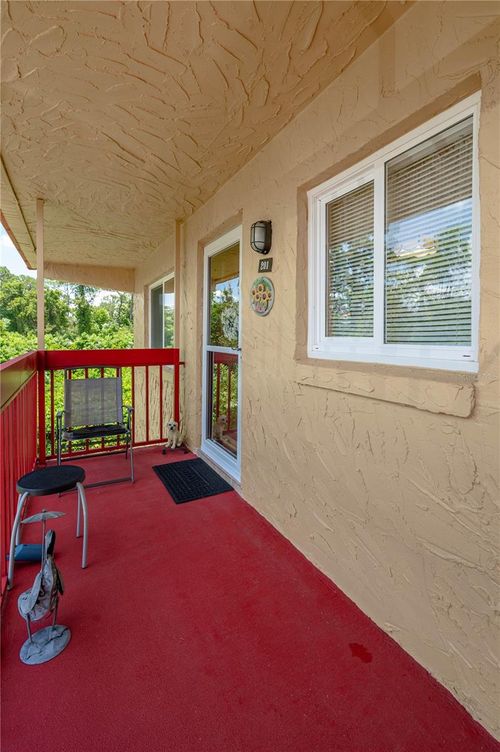 apt-201-400 El Camino Dr, WINTER HAVEN, FL, 33884-1660 | Card Image