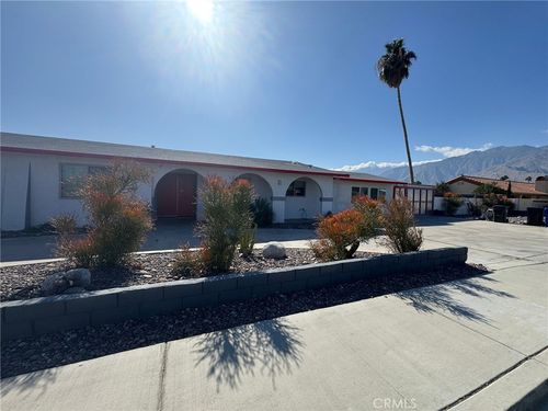 4011 E Camino San Simeon, Palm Springs, CA, 92264 | Card Image