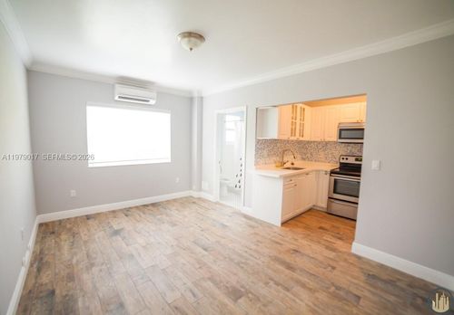 apt-7-53 Ne 49th St, Miami, FL, 33137-3101 | Card Image
