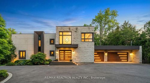 7 Albion Close, Thornhill, ON, L3T2H8 | Card Image