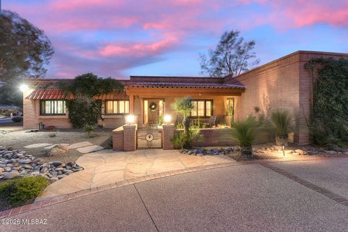 8230 E Ridgewood Drive, Tucson, AZ, 85750 | Card Image