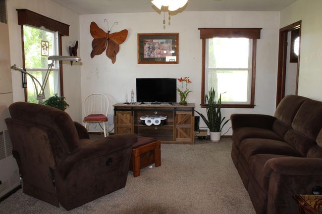Living Room | Image 10