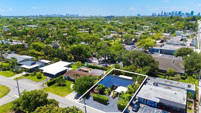 8 Ne 29 Th St, House other with 3 bedrooms, 2 bathrooms and null parking in Wilton Manors FL | Image 30