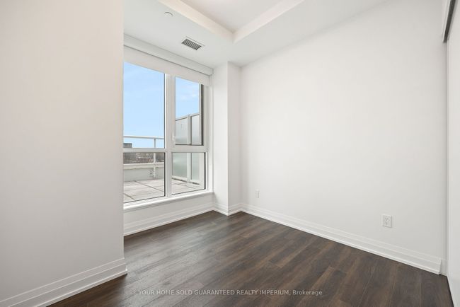 286 Main St, Condo with 3 bedrooms, 2 bathrooms and null parking in Toronto ON | Image 15