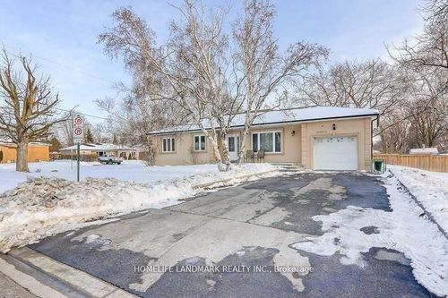 32 Windridge Dr, Markham, ON, L3P1T8 | Card Image