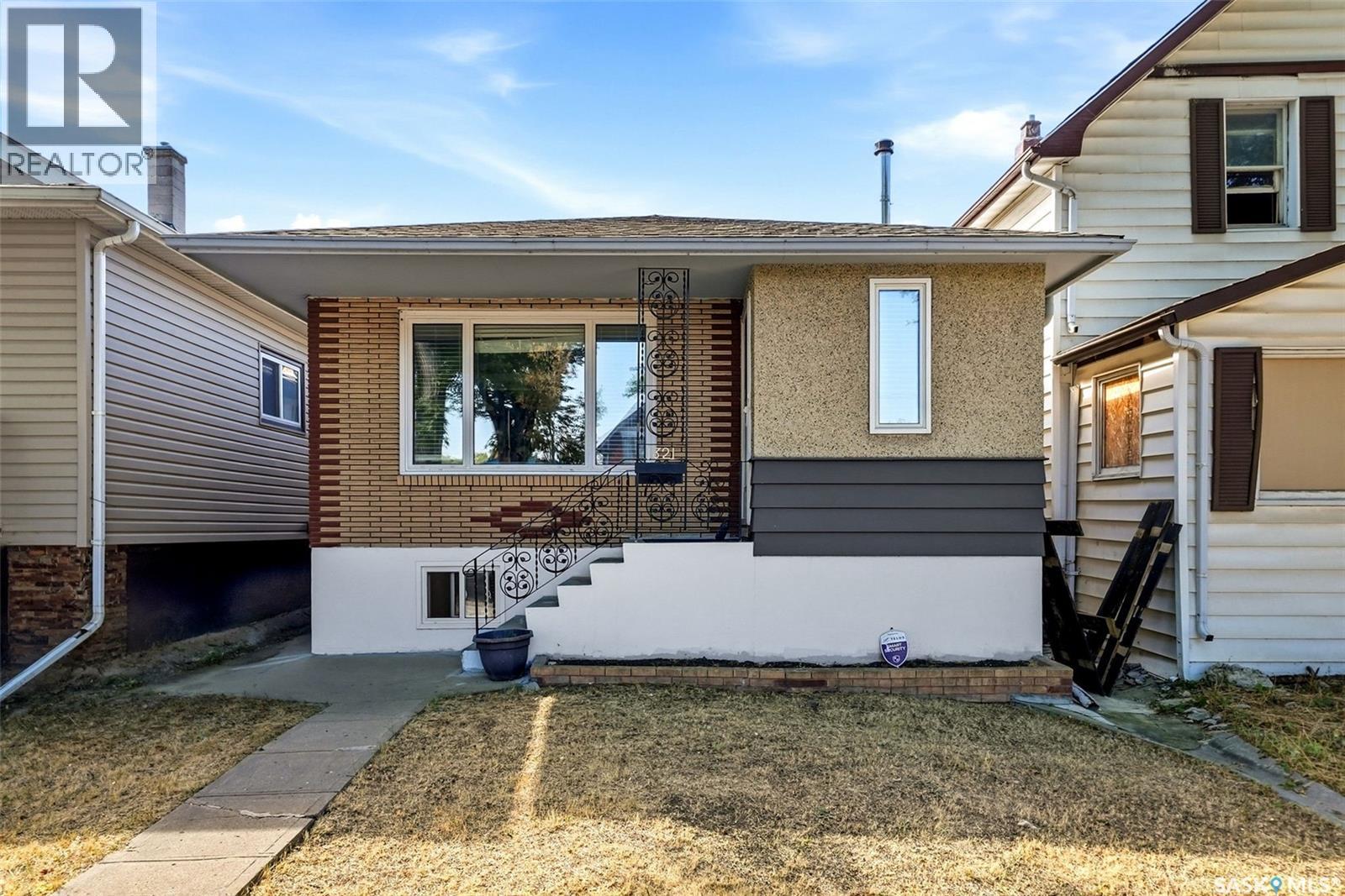 Residential in Regina