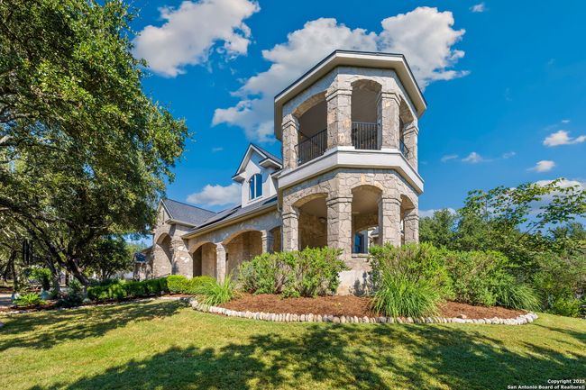 178 Night Sky, House other with 3 bedrooms, 4 bathrooms and null parking in Spring Branch TX | Image 49