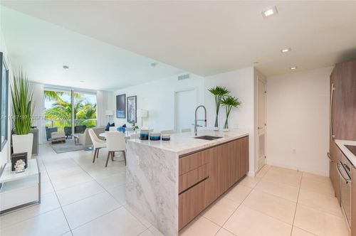 unit-502-401 N Birch Rd, Fort Lauderdale, FL, 33304-4254 | Card Image