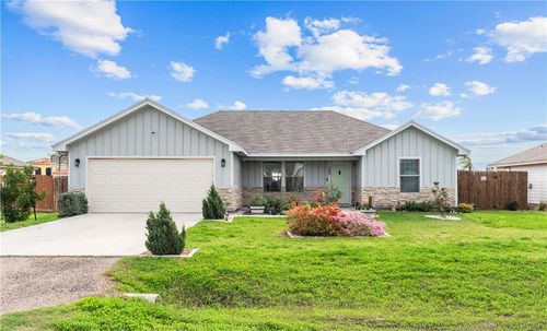 103 Atkinson Dr, Orange Grove, TX, 78372-1100 | Card Image