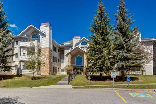 1315-7451 Springbank Blvd Sw, Calgary, AB, T3H4K5 | Card Image
