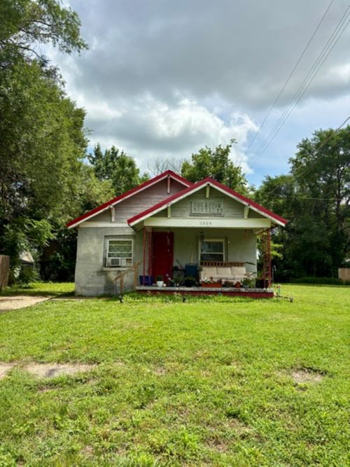 1009 W Kansas Ave, El Dorado, KS, 67042-2542 | Card Image