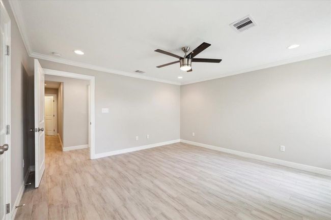 2505 Avenue F, House other with 5 bedrooms, 3 bathrooms and null parking in Nederland TX | Image 22