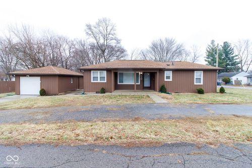 630 Chester St, Anderson, IN, 46012-3646 | Card Image