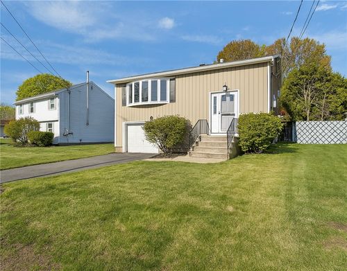 56 Pearl Ave, North Providence, RI, 02904-4534 | Card Image