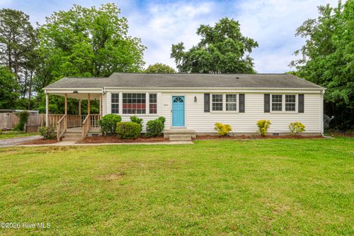 602 Seminole Trl, Jacksonville, NC, 28540-4439 | Card Image