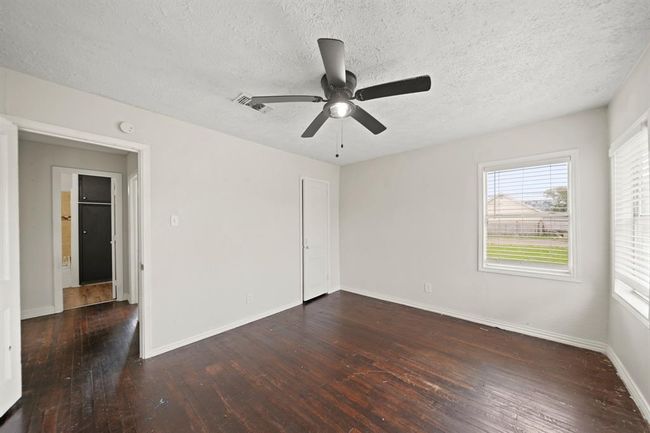 606 W 7 Th St, House other with 3 bedrooms, 1 bathrooms and null parking in Freeport TX | Image 12