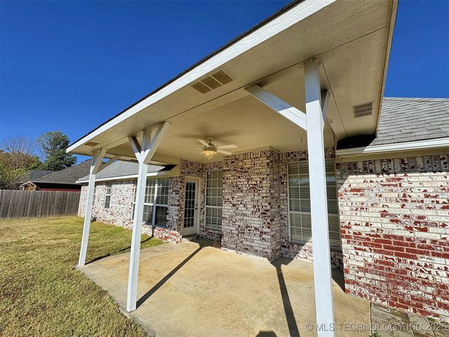 1530 Redwood Pl, House other with 4 bedrooms, 3 bathrooms and null parking in Tahlequah OK | Image 66
