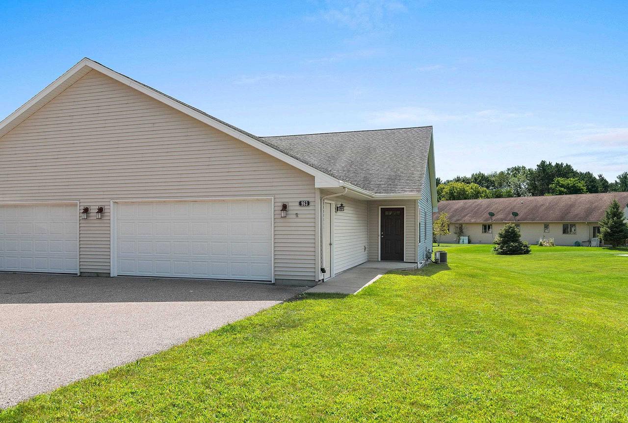 Charles Wright Dr, Waupaca, WI 54981