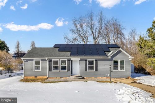 5303 Briarbend Ct, FREDERICKSBURG, VA, 22407-1663 | Card Image