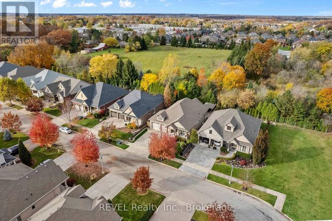4 Tulip Tree Road, House other with 3 bedrooms, 3 bathrooms and 6 parking in Niagara-on-the-Lake (St. Davids) ON | Image 46