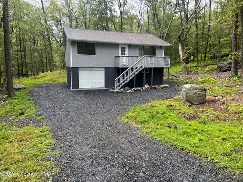 319 Whippoorwill Drive, Bushkill, PA, 18302 | Card Image