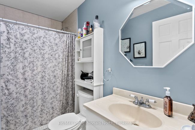 1011 Fitchett Lane, House other with 3 bedrooms, 2 bathrooms and 4 parking in Gravenhurst ON | Image 17
