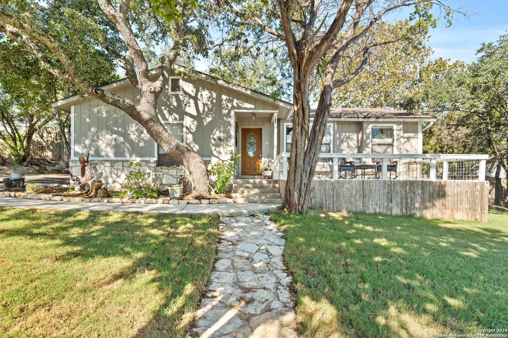 View Point Dr, Boerne, TX 78006