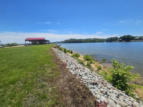 1695 Hardin Bottom River Rd, Clifton, TN, 38425 | Card Image