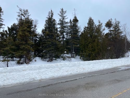 Pt Fm Lt 4 Chi Sin Tib Dek Rd, Tobermory, ON, N0H2R0 | Card Image