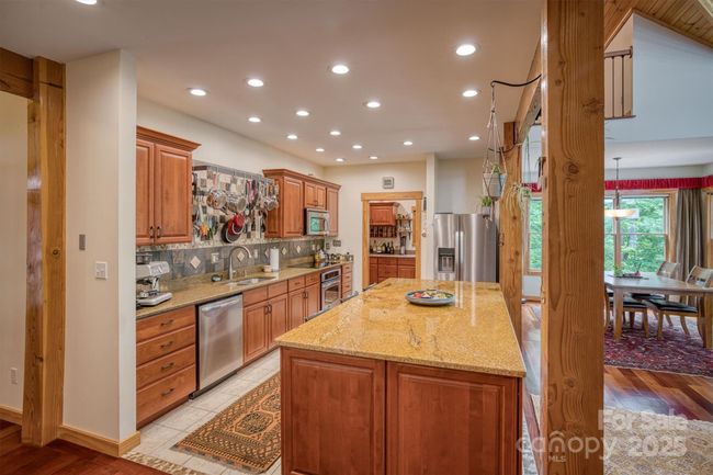 5162 Beech Bluff Dr, House other with 4 bedrooms, 5 bathrooms and null parking in Morganton NC | Image 26