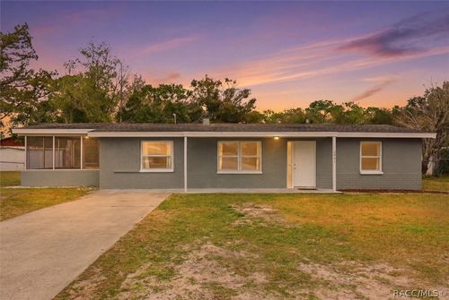 7461 W Village Dr, Homosassa, FL, 34446-2173 | Card Image