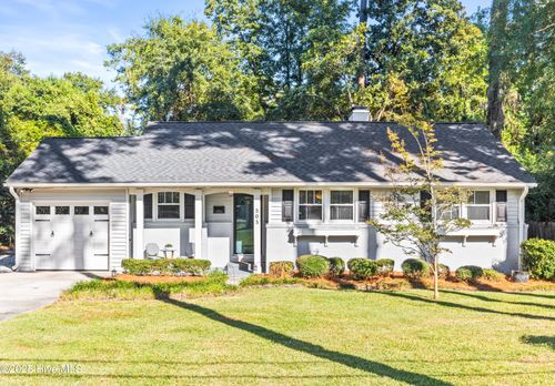 305 Wayne Dr, Wilmington, NC, 28403-1239 | Card Image