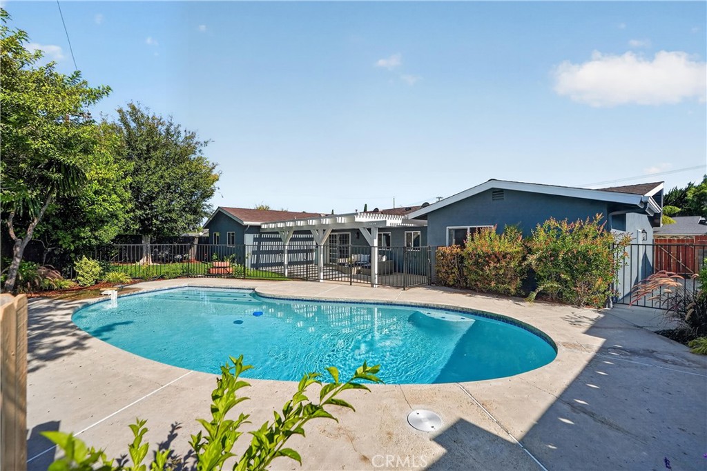 Residential in Thousand Oaks 2