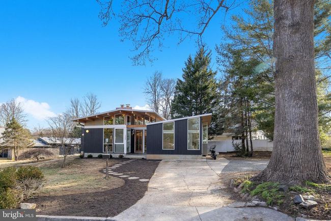 7905 Sycamore Dr, House other with 3 bedrooms, 3 bathrooms and null parking in FALLS CHURCH VA | Image 8