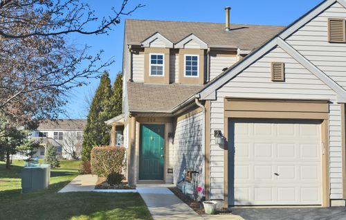 202-2527 Sheehan Dr, Naperville, IL, 60564-4734 | Card Image