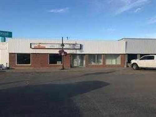 8 Commercial Court, Fox Creek, AB, T0H1P0 | Card Image