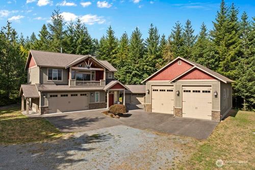 25323 182nd St E, Orting, WA, 98360-9811 | Card Image