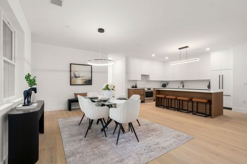 301-16 Stearns Rd, Wellesley, MA, 02482-4714 | Card Image