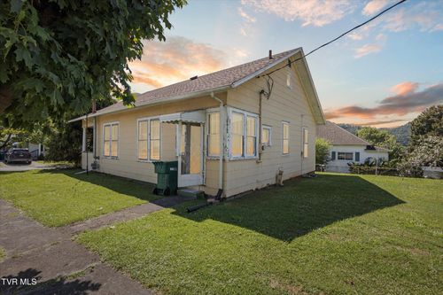 335 Catawba St, Erwin, TN, 37650-1107 | Card Image