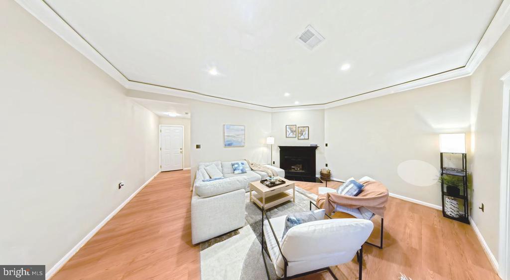 Residential in CENTREVILLE 3
