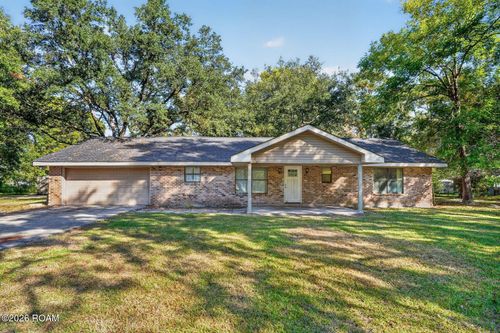 460 Davis Landing Rd, Slidell, LA, 70461-1904 | Card Image