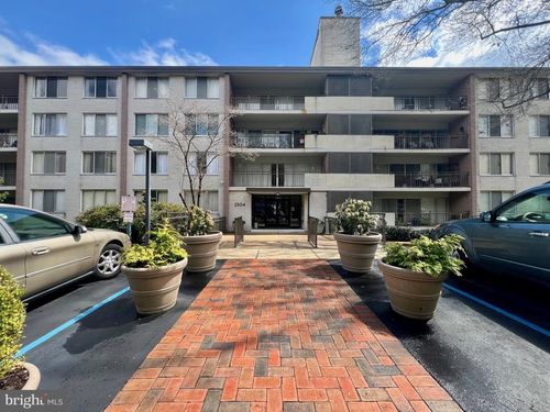 c403-2304 Riddle Ave, WILMINGTON, DE, 19806-2138 | Card Image