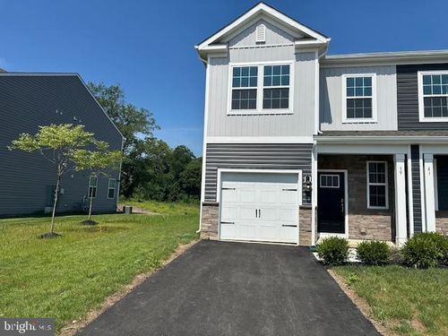 39 Alexander Way, WESTAMPTON, NJ, 08060-5422 | Card Image