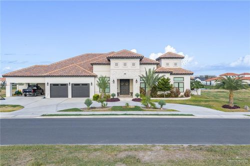 4844 Town Lake Dr, McAllen, TX, 78504-1417 | Card Image