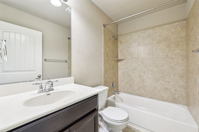300 Wincliff Dr, House other with 3 bedrooms, 2 bathrooms and 4 parking in Buda TX | Image 26