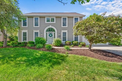 53 Breckenridge Dr, Aurora, IL, 60504-3202 | Card Image