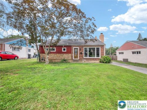 1228 Monroe Ave, Phoenixville, PA, 19460-4330 | Card Image